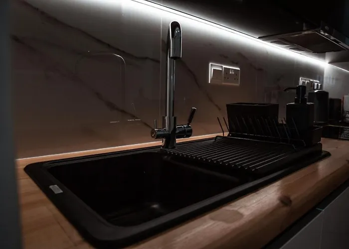 Cosea Living: Seaside Luxury In Harbour 107a Apartamento Paphos