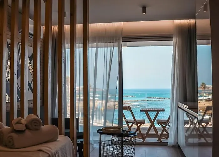 Cosea Living: Seaside Luxury In Harbour 107a Apartamento Paphos