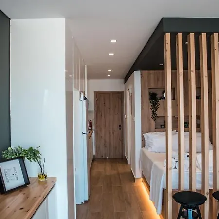 Cosea Living: Seaside Luxury In Harbour 107a