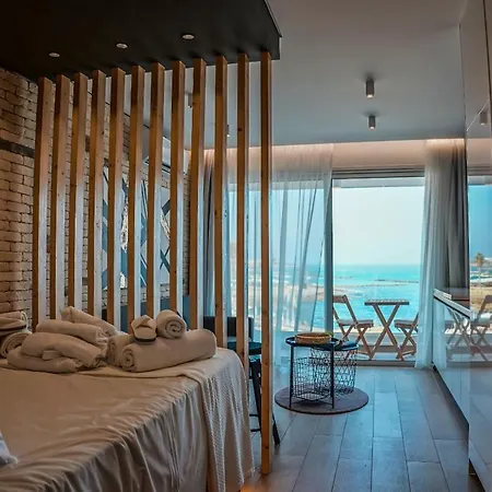 Cosea Living: Seaside Luxury In Harbour 107a *